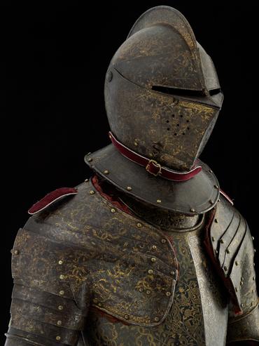 RCIN 72832 - Cuirassier armour of Henry, future Prince of Wales